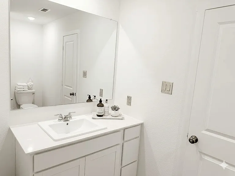 1613 Sparrow Hawk Rd — Photo 4