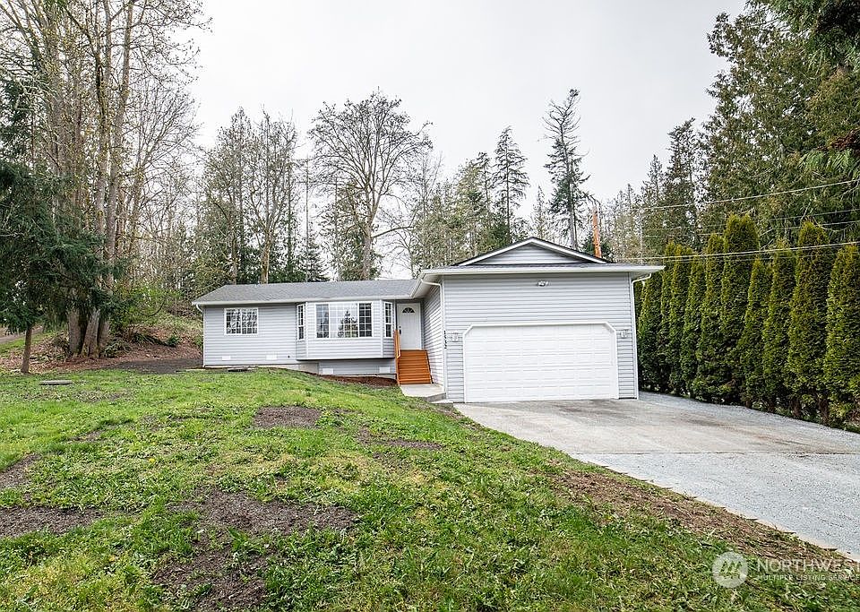 1st image of 1532 Lake Dr