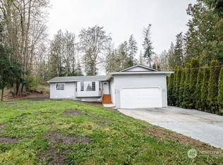1532 Lake Dr, Camano Island, WA