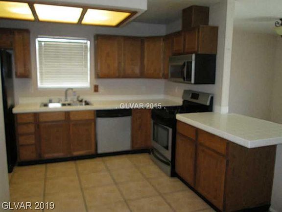 5th image of 8120 Mount Harris Ct