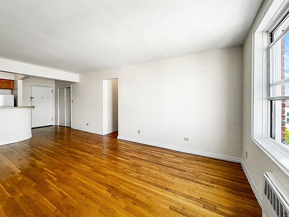 3rd image of 59 Gelston Ave APT 6G