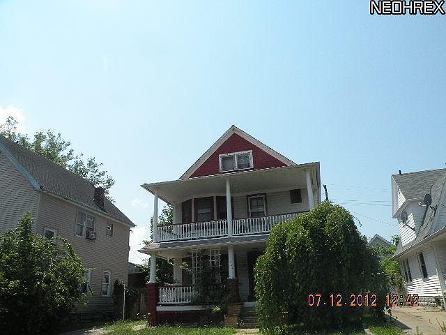 1st image of 772 E 92nd St