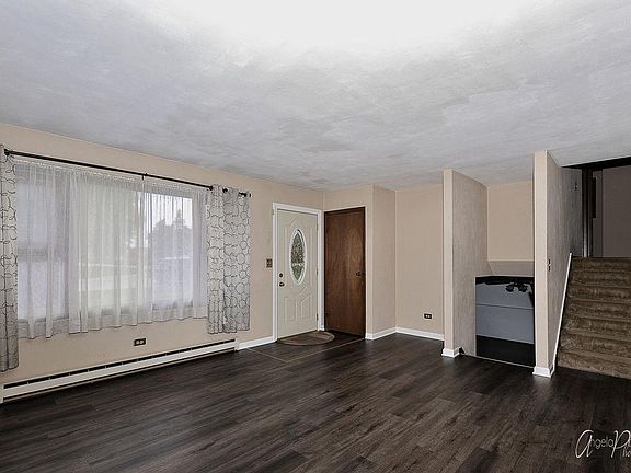 4th image of 207 Lakewood Dr