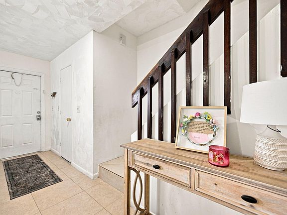 4th image of 3370 Beau Rivage Drive #3G