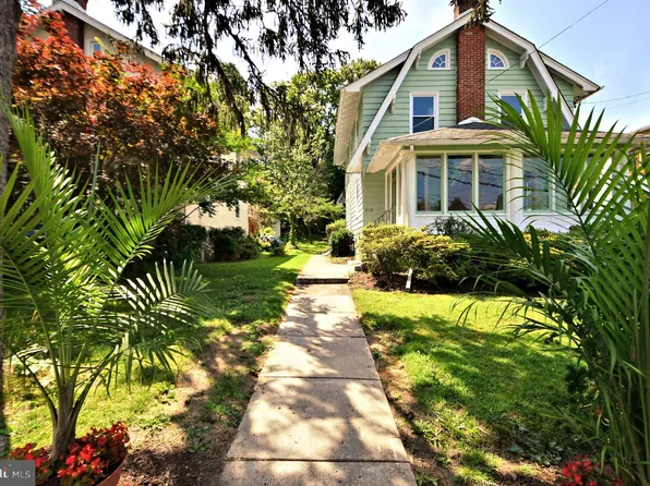 310 Greenwood Ave, Jenkintown, PA 19046
