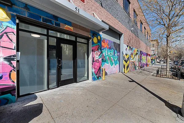 Rented by REAL New York | media 45