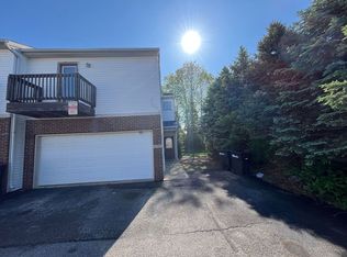 2726 Wyndham Ct, West Lafayette, IN 47906