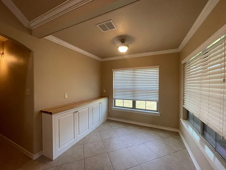 132 Lola Cir — Photo 9