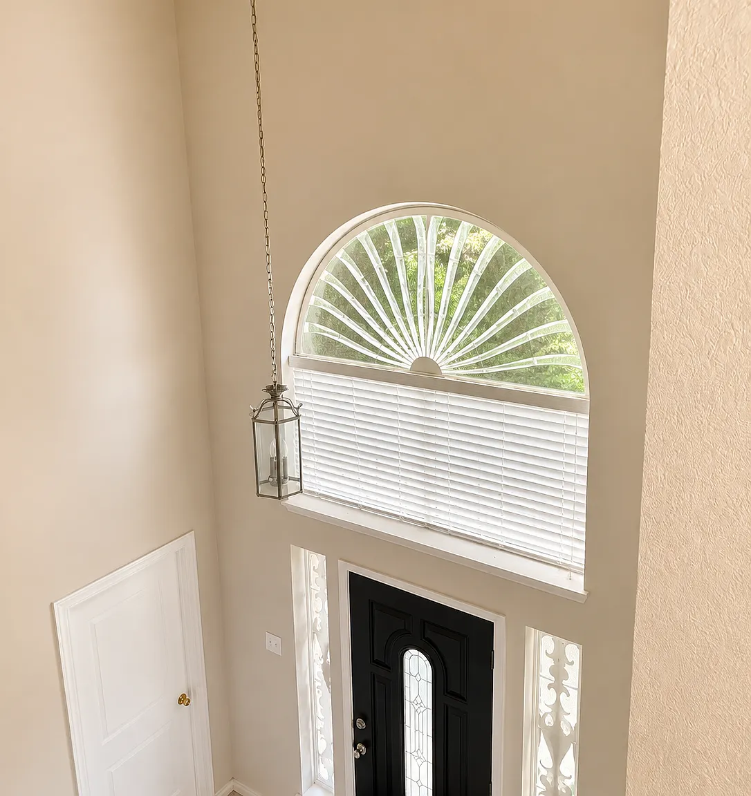 6 bed, 2536 sqft, $7,000 — Photo 3