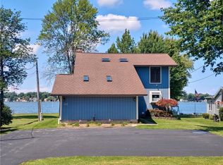 127 Long Pond Rd, Rochester, NY 14612
