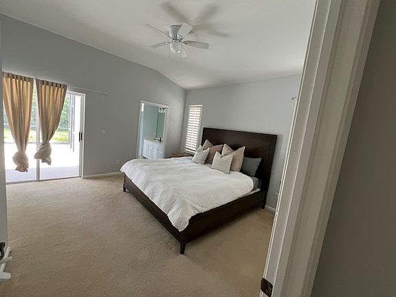 3rd image of 6429 Autumn Woods Blvd