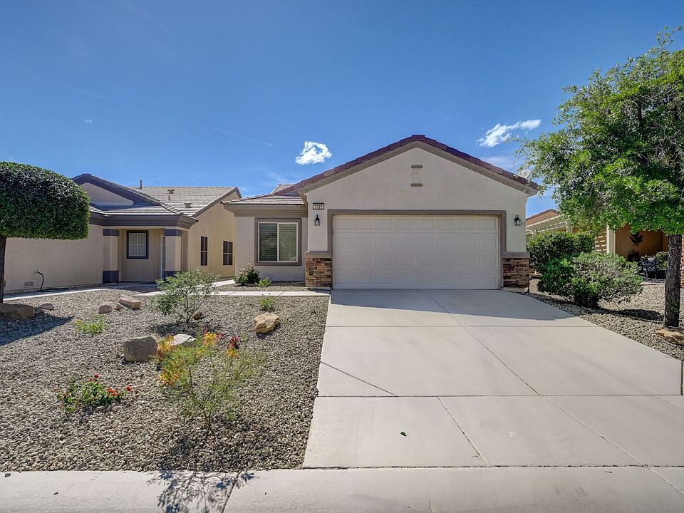 1st image of 7925 Fantail Dr