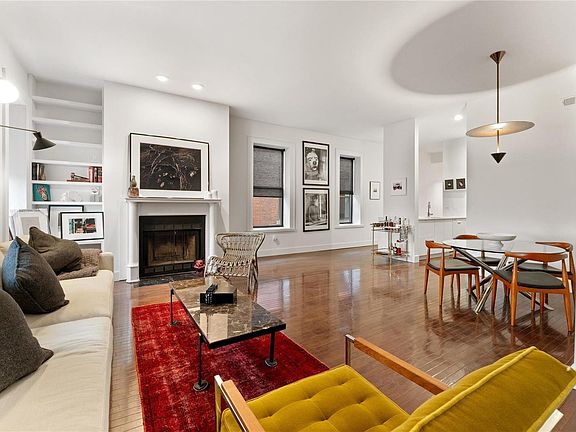 3rd image of 4496 Maryland Ave APT 3C