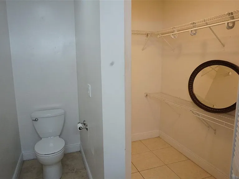 2584 Grassy Point Dr #204 — Photo 9