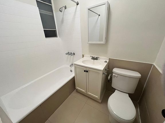 3rd image of 800 S Normandie Ave #210