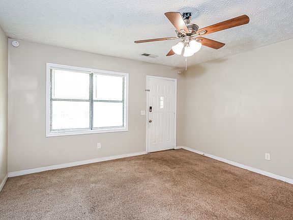 4th image of 169 Kimberly Way