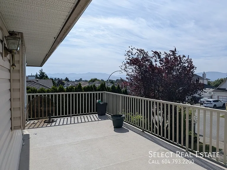 31033 Upper Maclure Rd — Photo 47