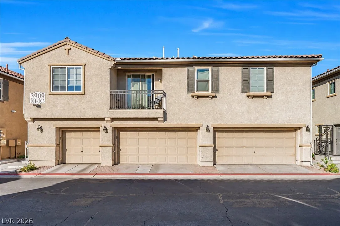 3 bed, 2.5 bath, 1448 sqft, $1,650 — Photo 1