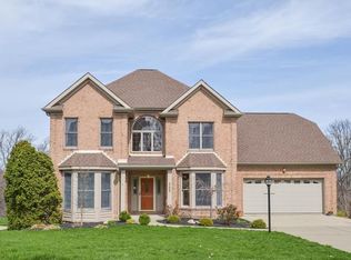 265 Hickory Heights Dr, Bridgeville, PA