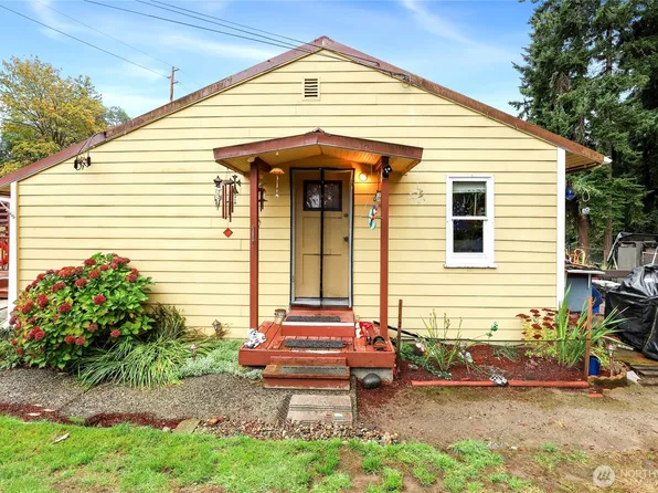 2853 Clare Avenue, Bremerton, WA 98310