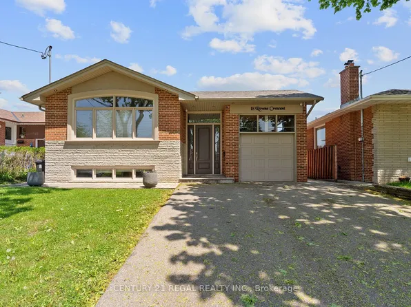 18 Rowse Cres, Toronto, ON M9P 3L5