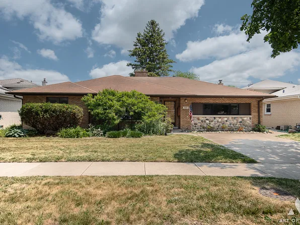 7431 Keeler Ave, Skokie, IL 60076