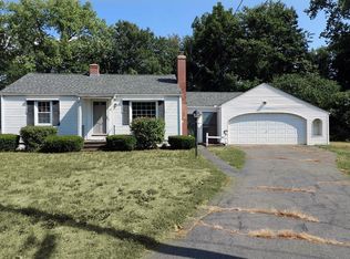 73 Alfred Cir, Agawam, MA 01001