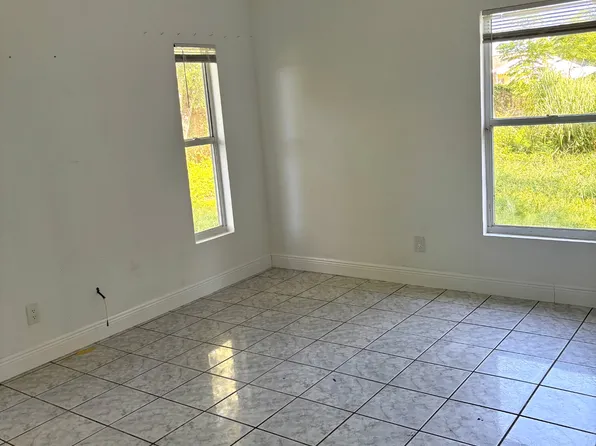 (undisclosed Address), Sarasota, FL 34234