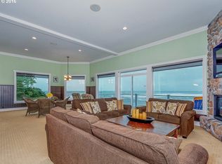 3182 Sunset Blvd, Seaside, OR 97138