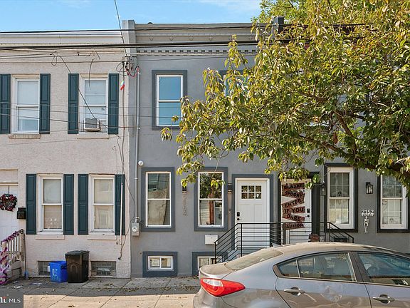 2nd image of 2154 E Ann St