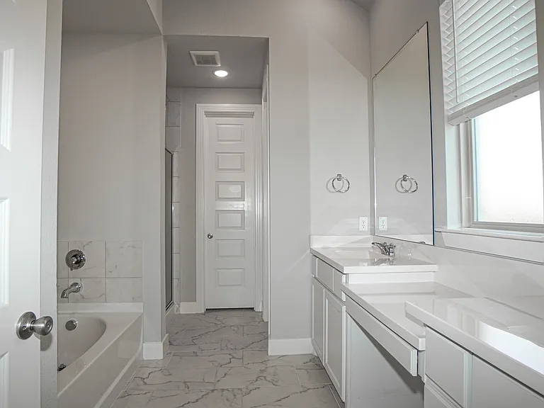 2251 Brookside Dr — Photo 26