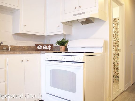 2nd image of 1690 Broad St APT 10