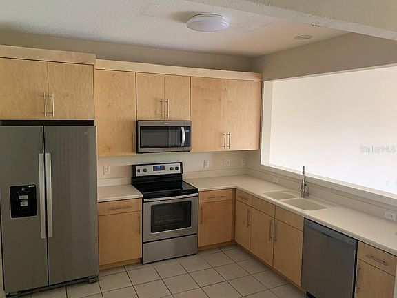 3rd image of 3545 Shallot Dr