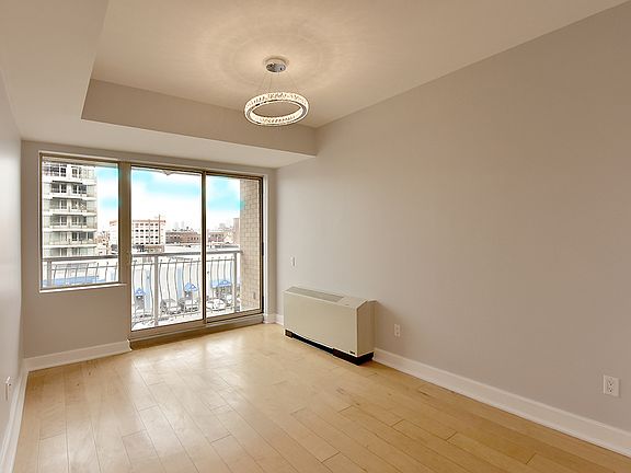 4th image of 343 4th Ave APT 4A