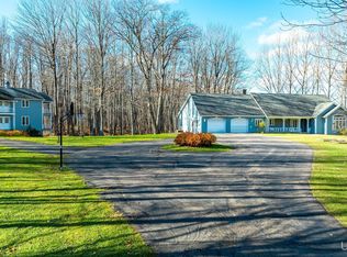 20655 Boundary Rd, Chassell, MI 49916