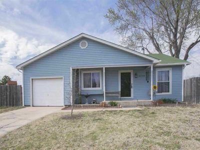 2119 S Fieldcrest Cir, Wichita, KS, 67209