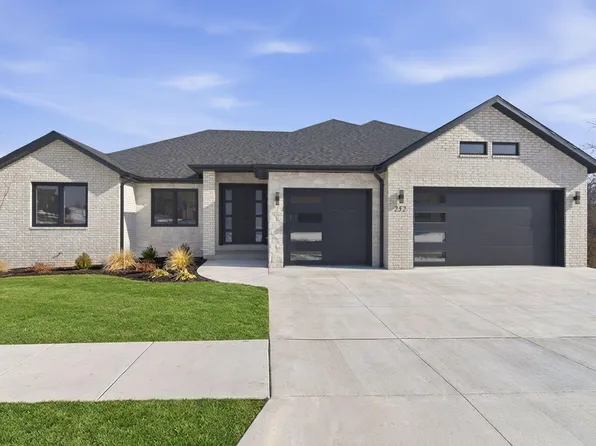 252 S Hickory Hills Boulevard, Springfield, MO 65802