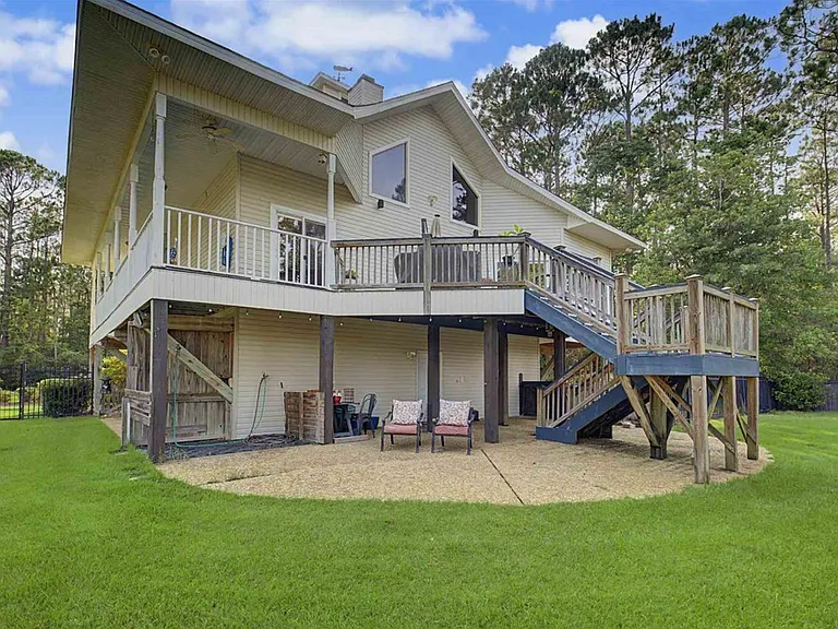 4596 Bayside Dr — Photo 15