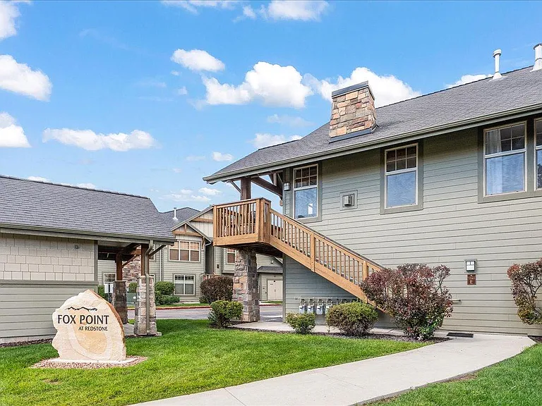 1541 Redstone Ave #E — Photo 32