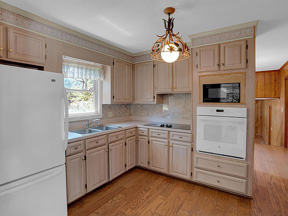 4th image of 175 Saint David Dr