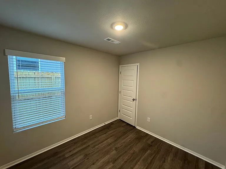 6505 NW Vandergriff St — Photo 14