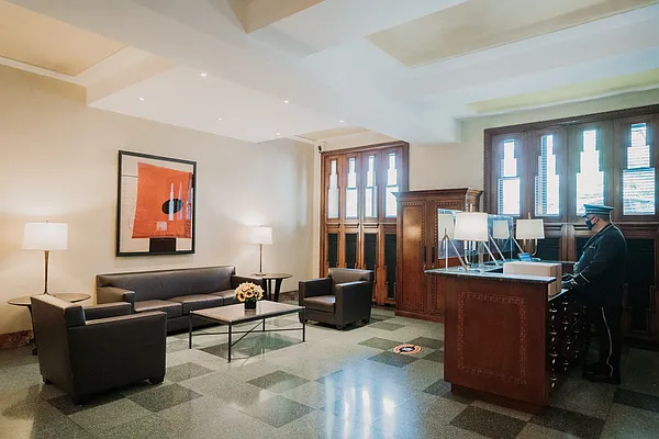 Rented by Corcoran | media 20