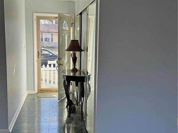 5th image of 8227 Madison Ave