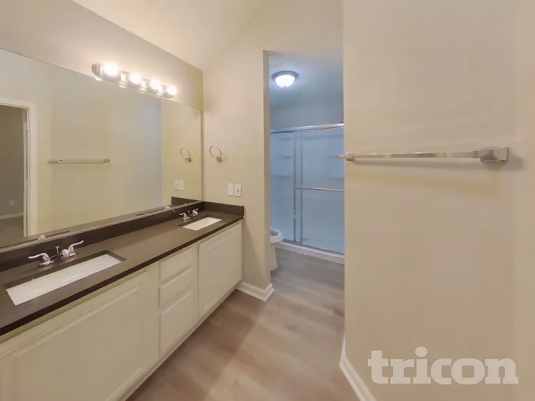 419 Windhurst Dr — Photo 13