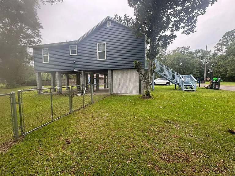 5112 Kraft St — Photo 22