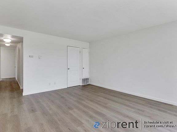 3rd image of 608 Virginia St #608