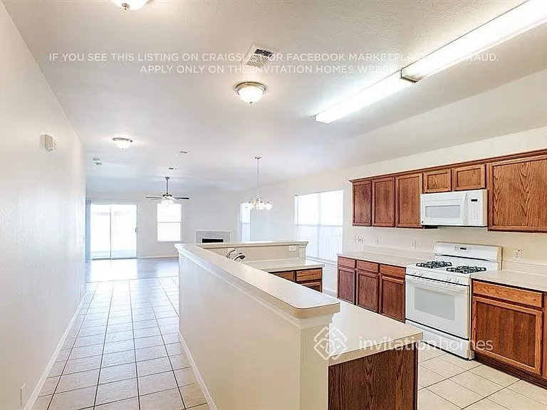 8337 Horseshoe Bend Dr — Photo 7