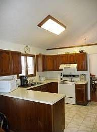 4th image of 836 Briar Hill Dr