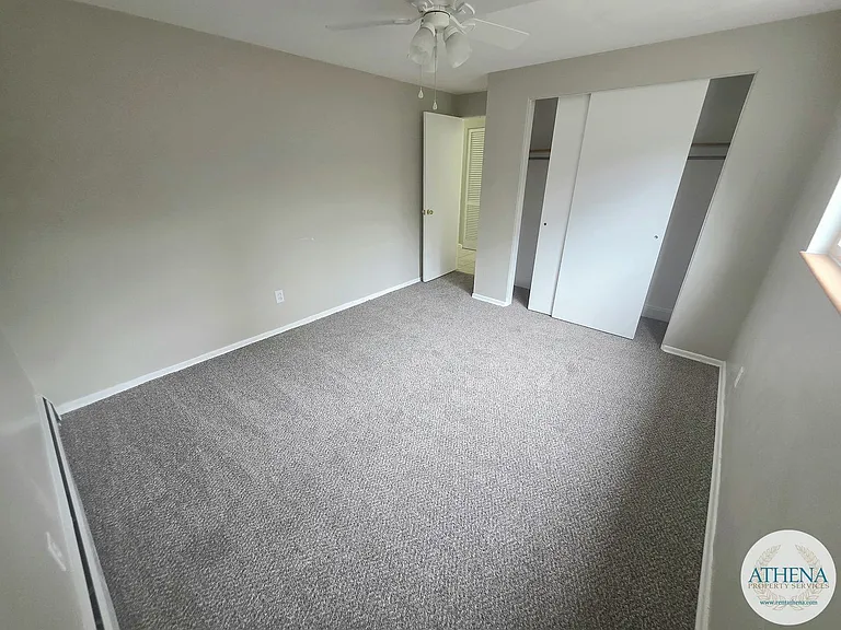 333 N Frederick St — Photo 9