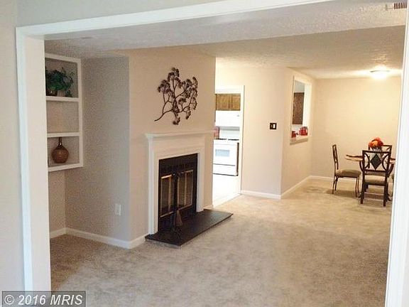 2nd image of 976 Windbrooke Dr #976